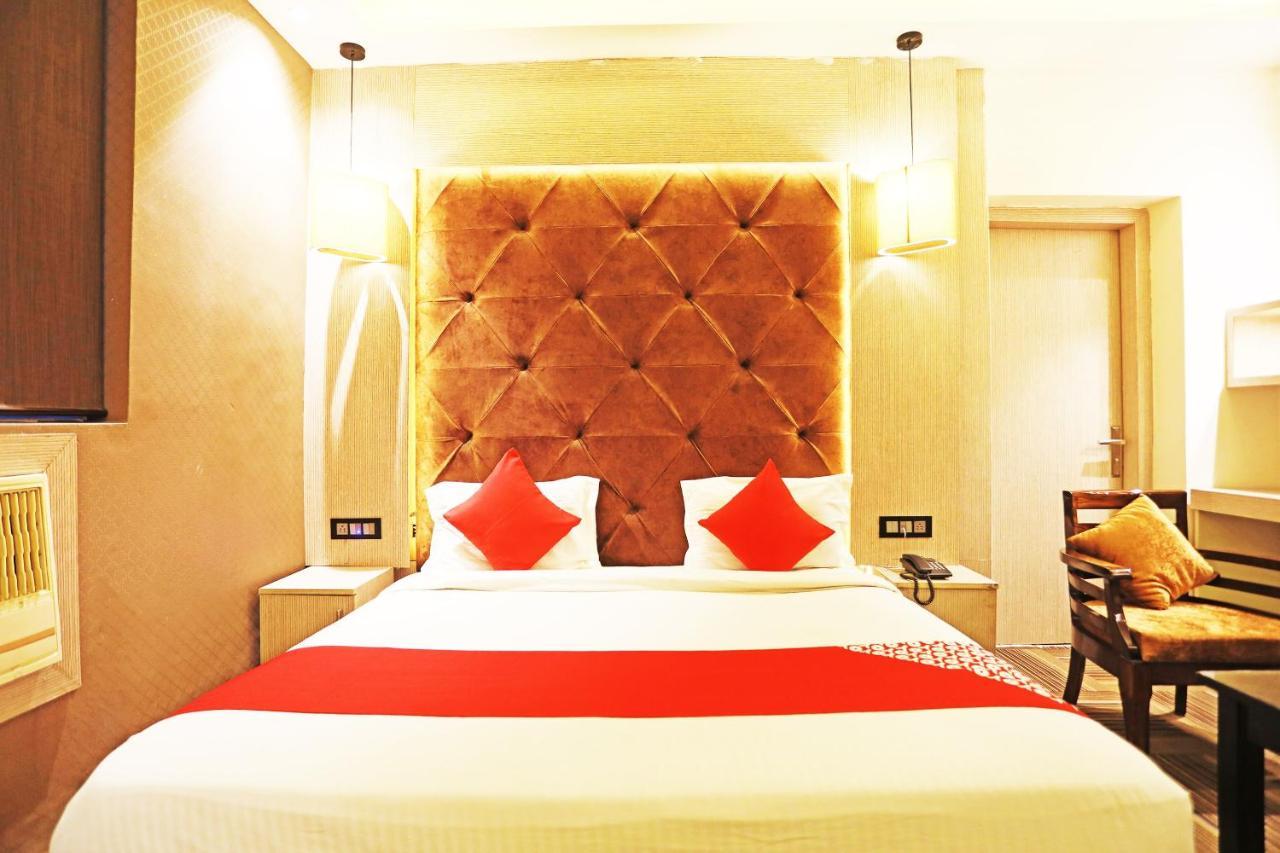 Fabhotel Ronald Inn 파리다바드 외부 사진