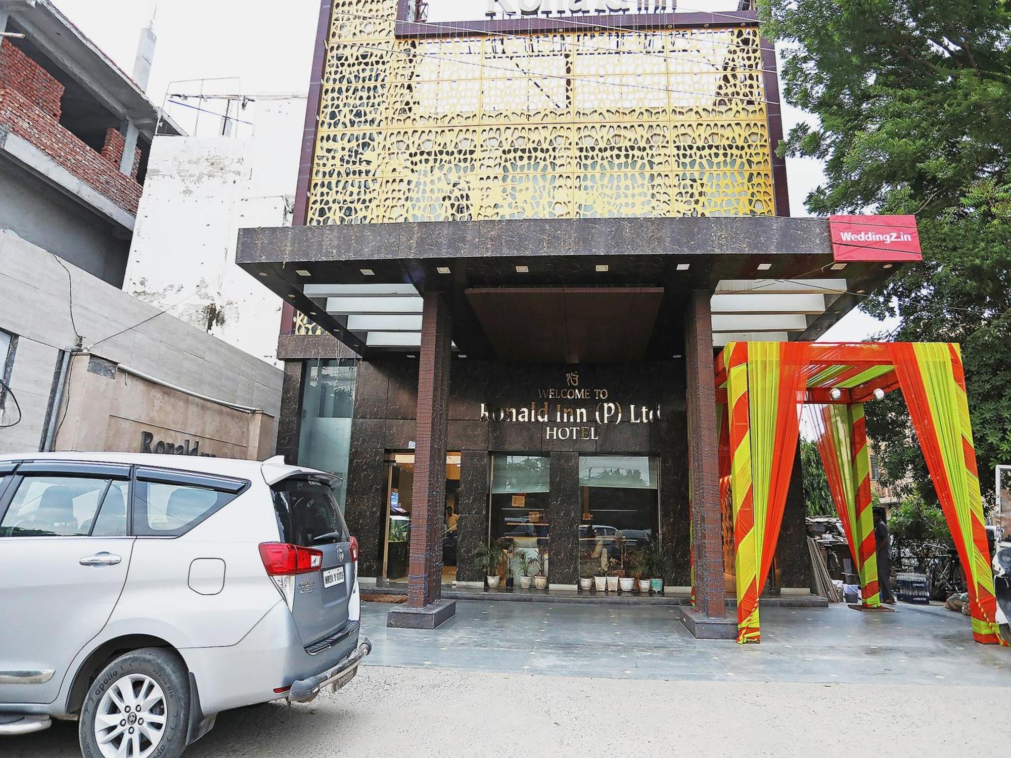 Fabhotel Ronald Inn 파리다바드 외부 사진