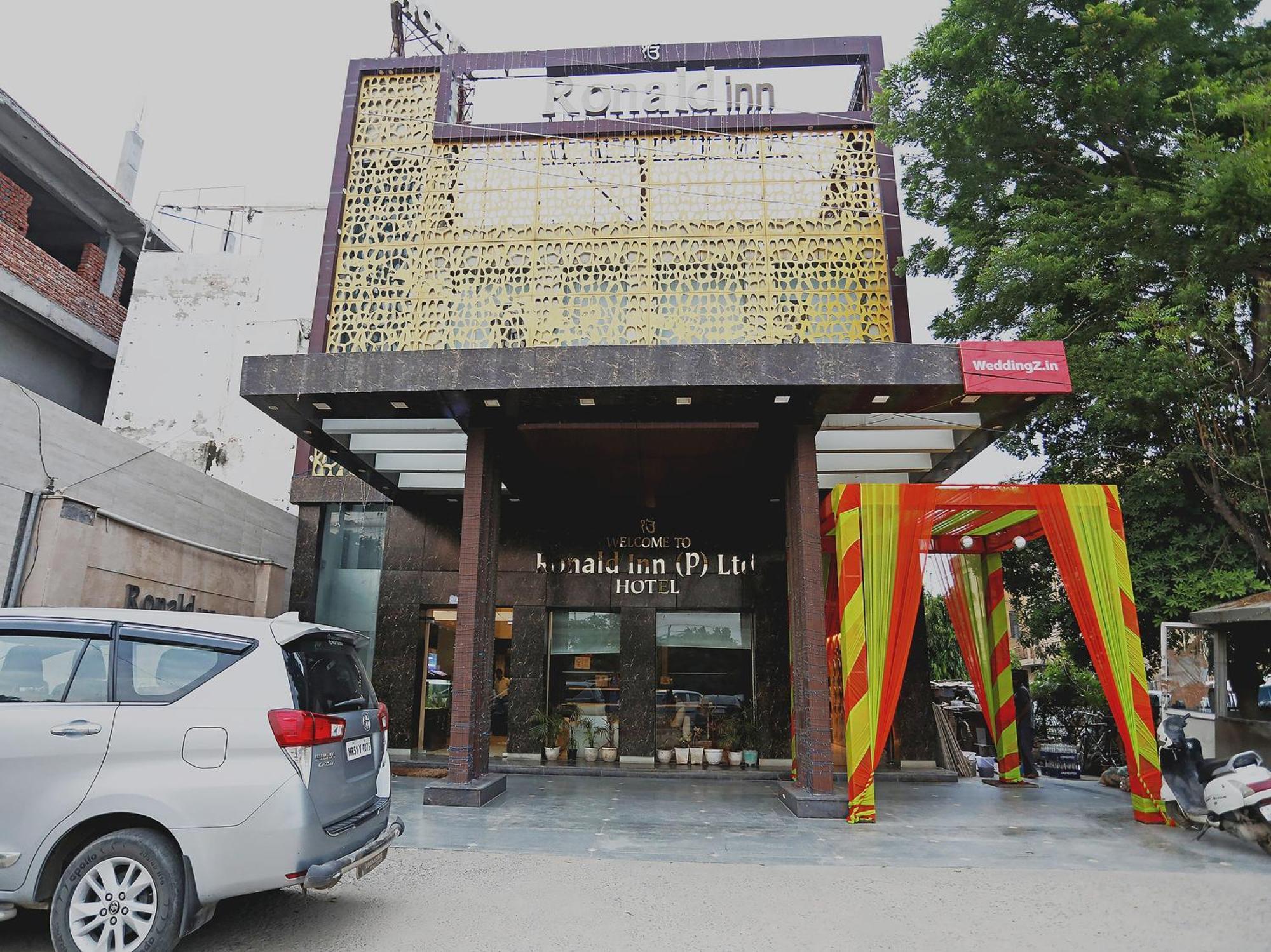 Fabhotel Ronald Inn 파리다바드 외부 사진