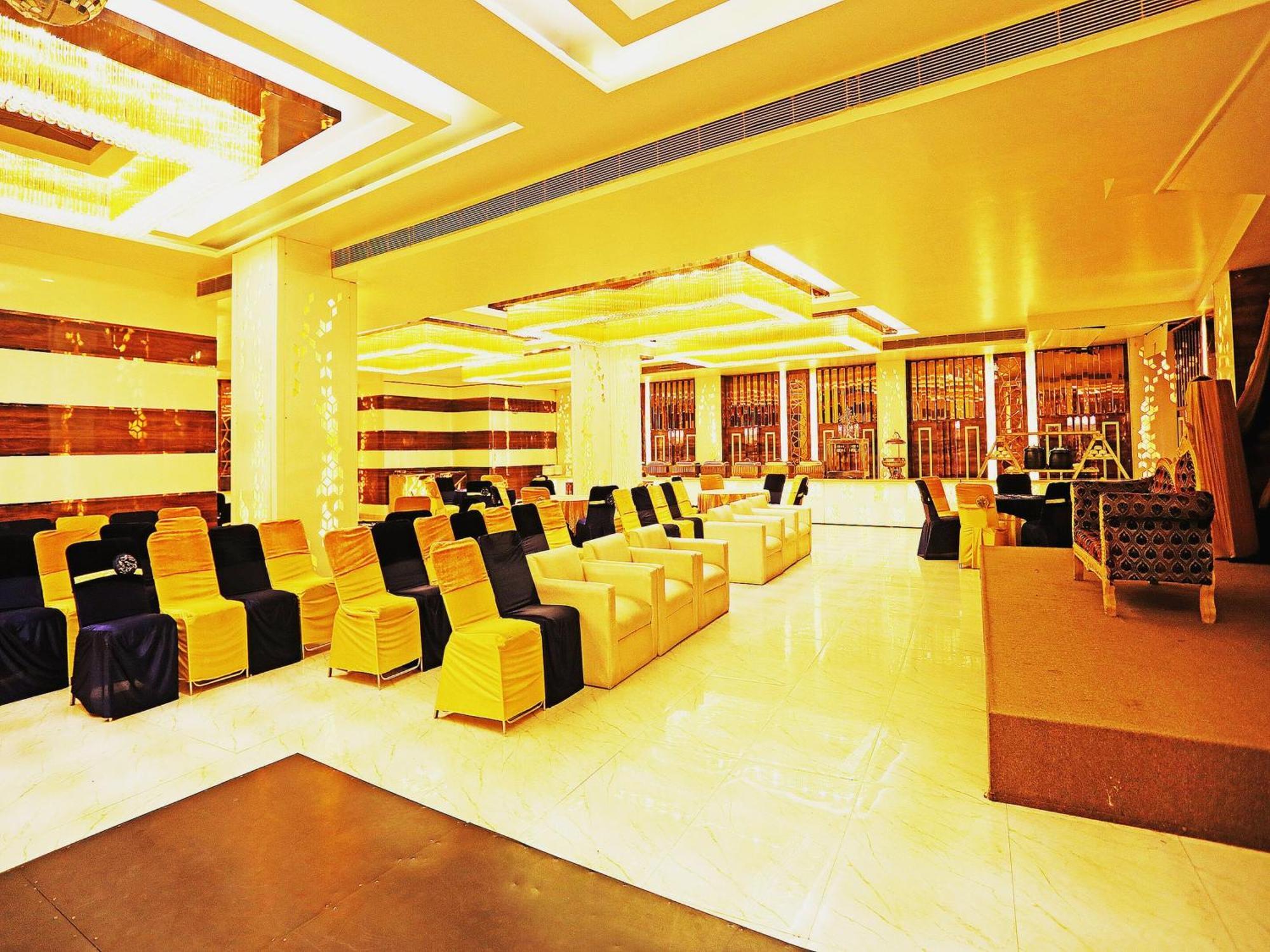 Fabhotel Ronald Inn 파리다바드 외부 사진