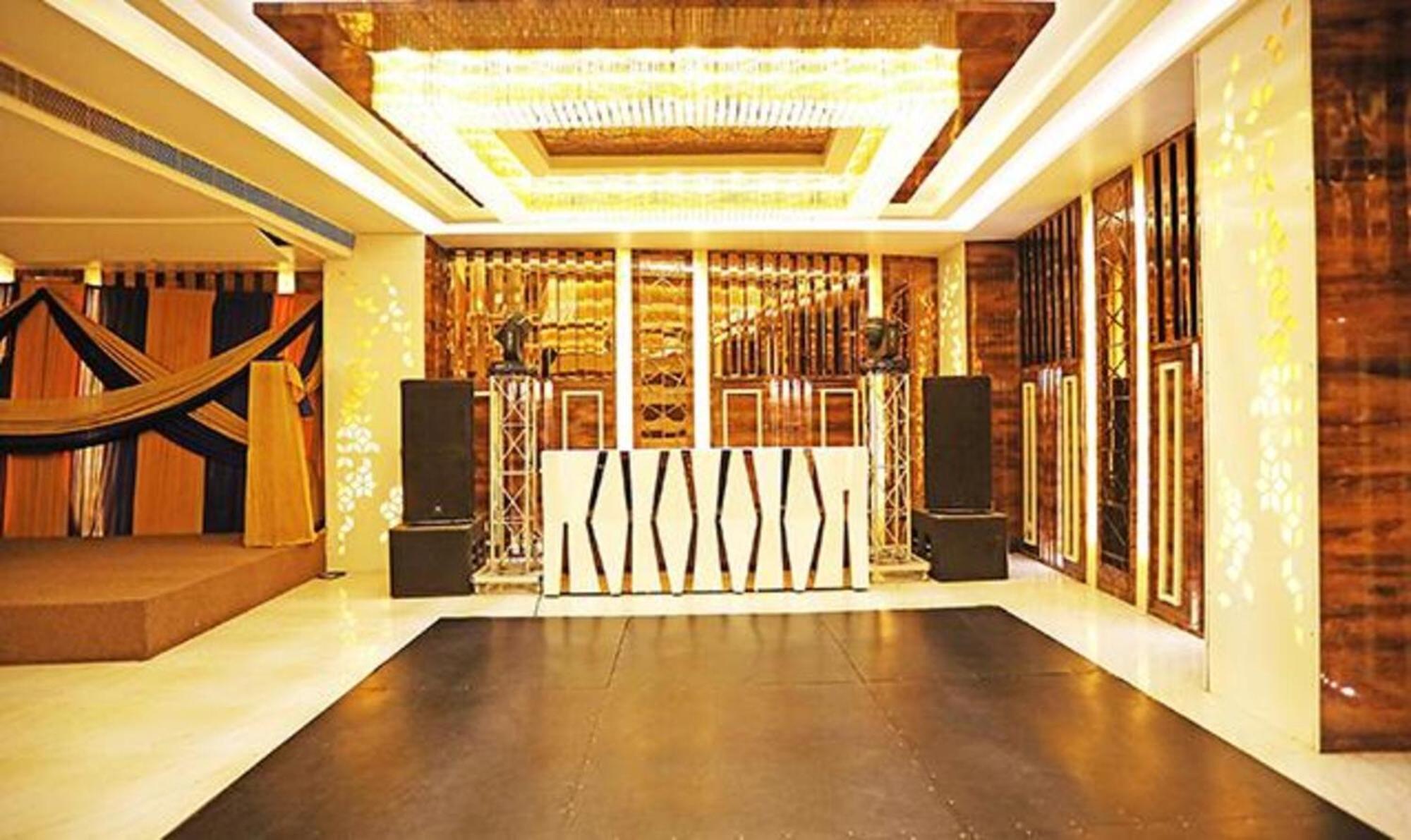Fabhotel Ronald Inn 파리다바드 외부 사진