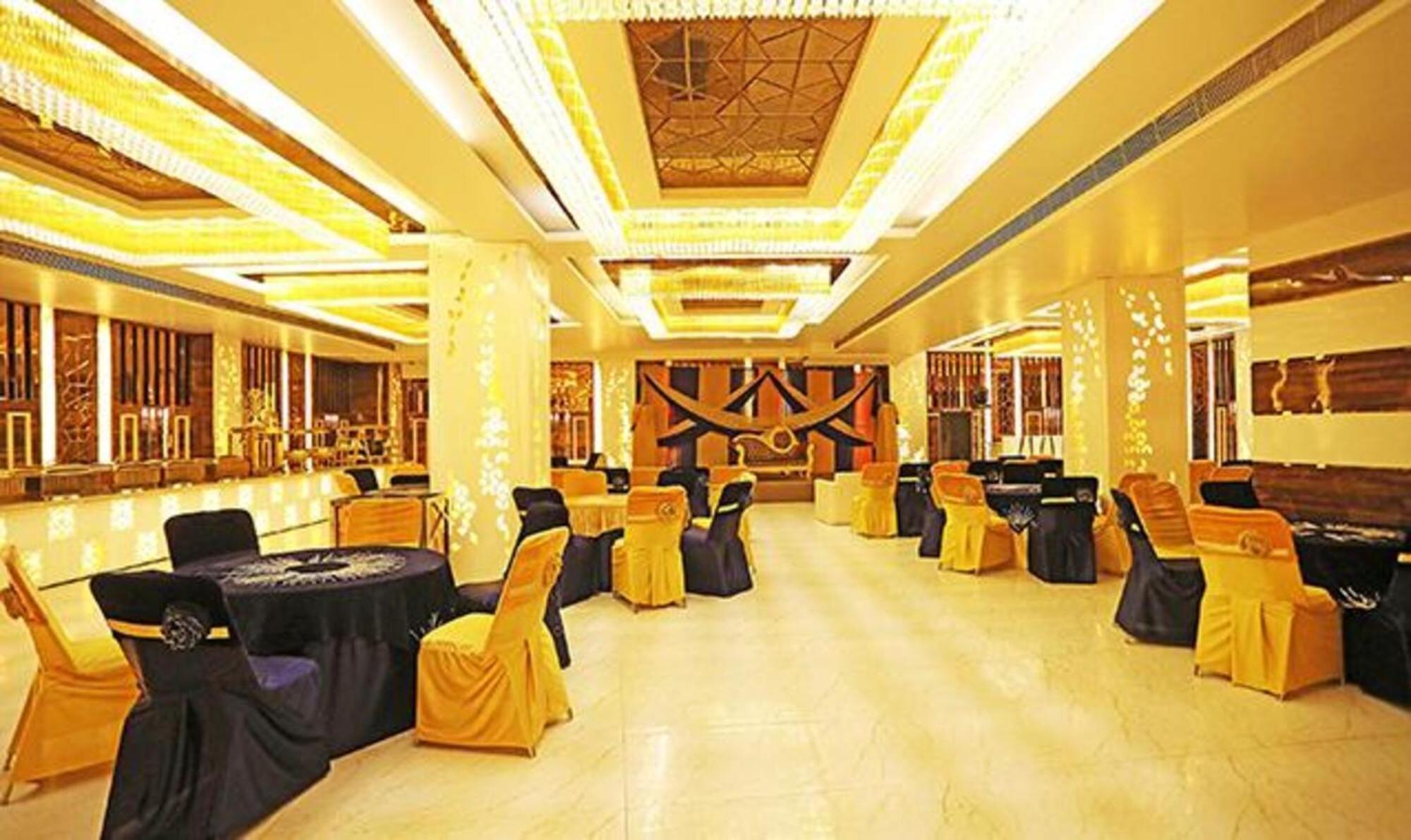 Fabhotel Ronald Inn 파리다바드 외부 사진